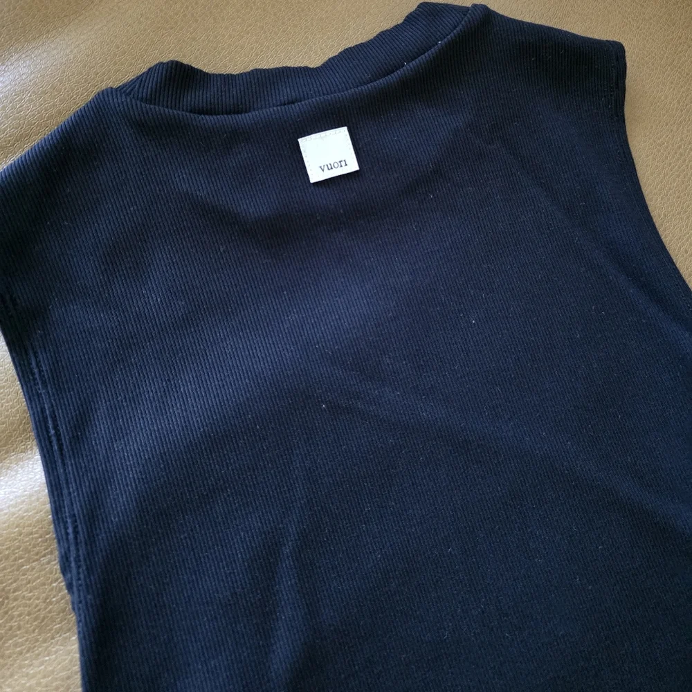 Vuori Pose Midi Tank Dress, Size Small, Black, Ribbed Midi Dress - Picture 10 of 10